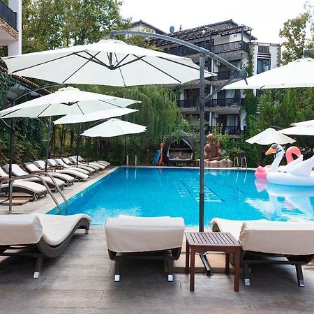Грийн Парадайз Комплекс Apartment Приморско Екстериор снимка