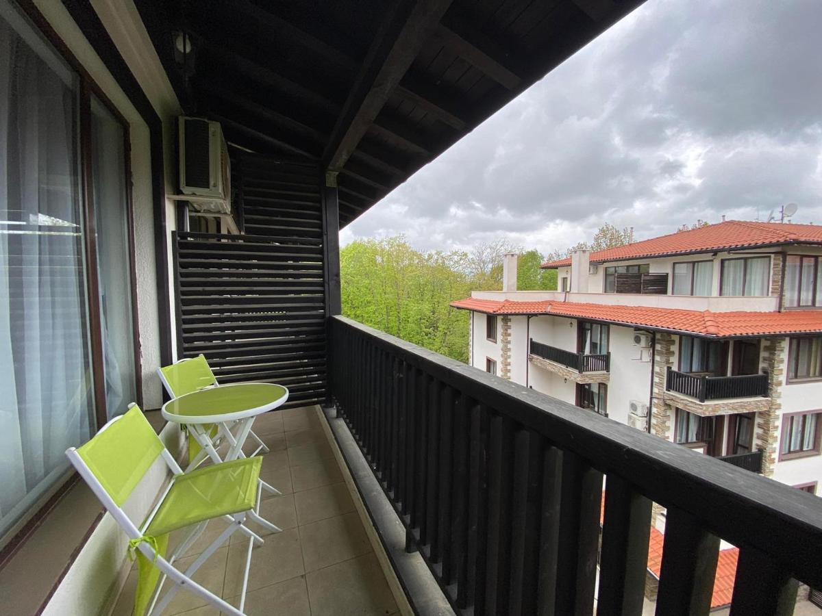 Грийн Парадайз Комплекс Apartment Приморско Екстериор снимка