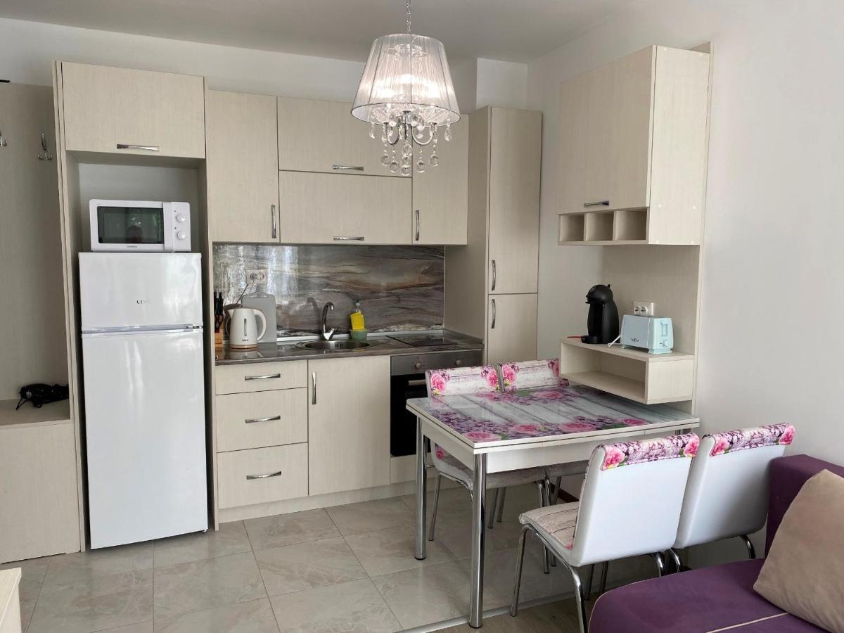Грийн Парадайз Комплекс Apartment Приморско Екстериор снимка